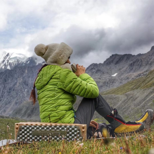 Mountain Spring Mummy M1A Folding Closed Cell Foam Sleeping Pad R1.9 | Hexagonal Design Moisture-Proof Ultra-Lightweight Foam Sleeping Mat for