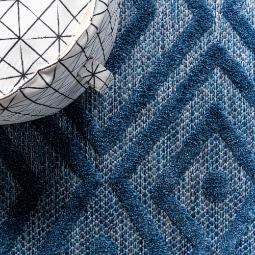 Balansat Moroccan Diamond Indoor/Outdoor Area Rug