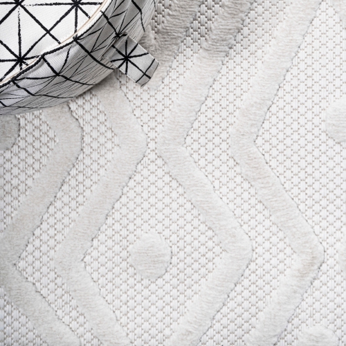 Balansat Moroccan Diamond Indoor/Outdoor Area Rug