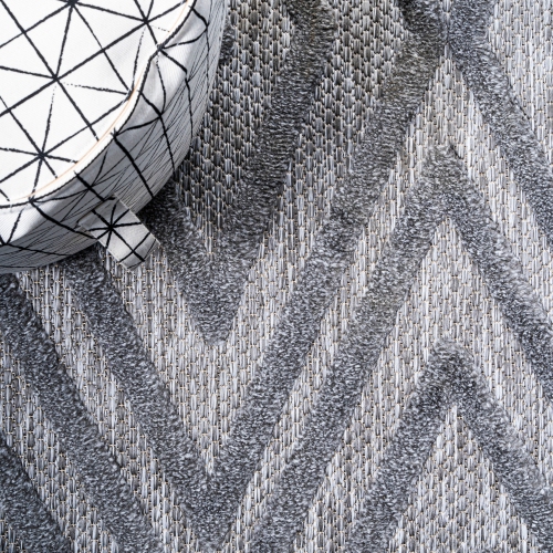 Balansat Moroccan Diamond Indoor/Outdoor Area Rug