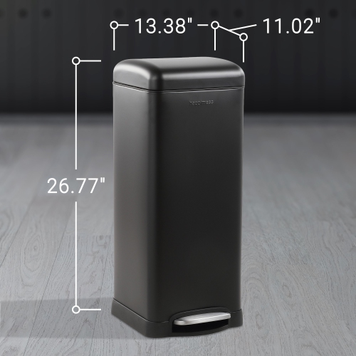 Betty Retro Step-Open Trash Can with Liners