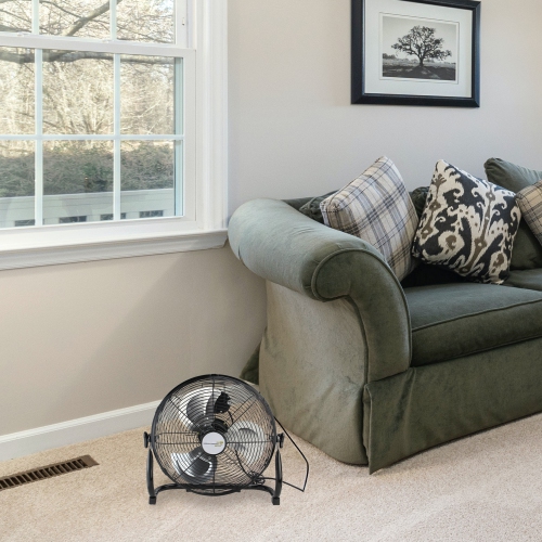 Ventilateur de plancher portatif inclinable et réglable à trois vitesses de 14 po, noir jais