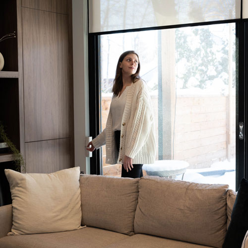 Moteur de stores intelligents SmartShade de RYSE - Blanc