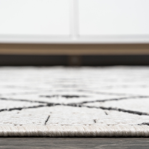 Nokat Tribal Bohemian Indoor/Outdoor Area Rug