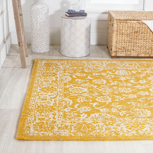 Tela Bohemian Textured Weave Floral Indoor/Outdoor Area Rug