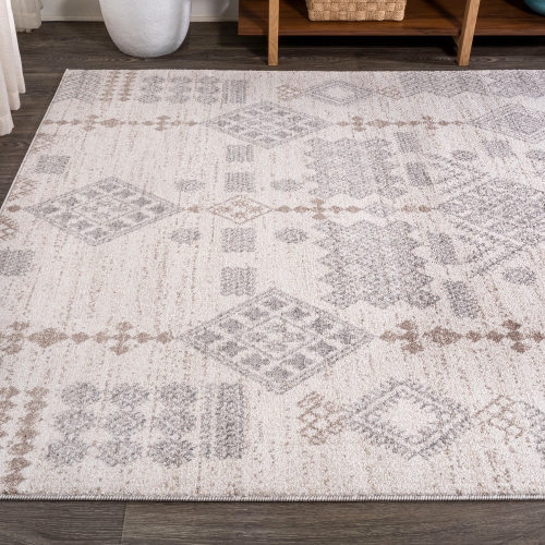 Bhalil Berber Diamond Geometric Area Rug