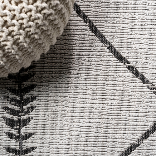 Derya Tribal Diamond Trellis Indoor/Outdoor Area Rug