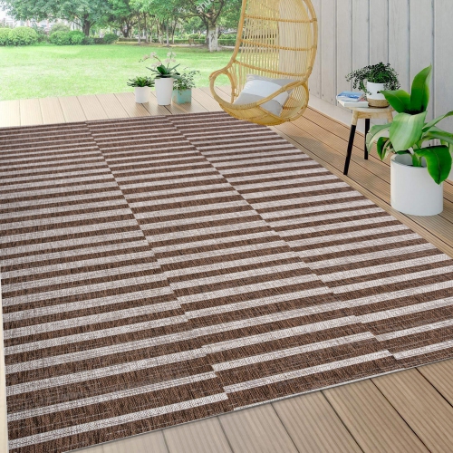 Sukie Modern Offset Stripe Indoor/Outdoor Area Rug