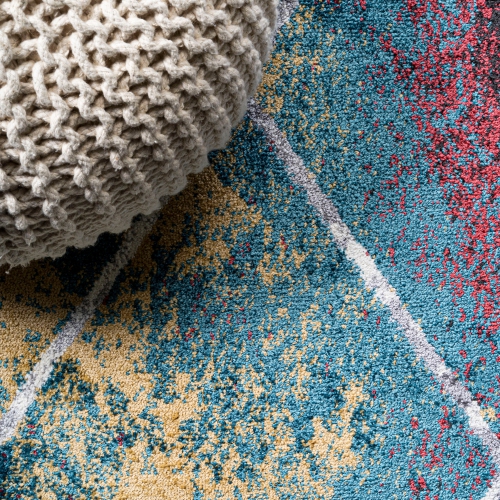 Cole Minimalist Diamond Trellis Area Rug