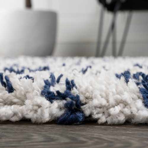 Algaida Moroccan Diamond Shag Area Rug