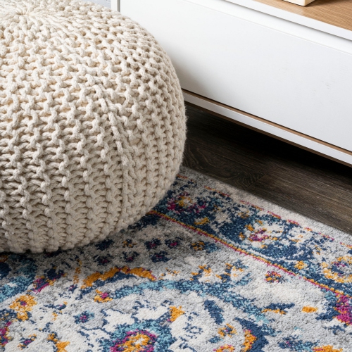 Izil Modern Persian Area Rug