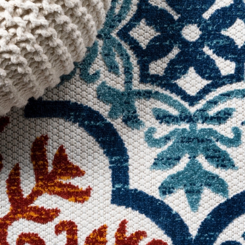 Cassis Ornate Ogee Trellis High-Low Indoor/Outdoor Area Rug