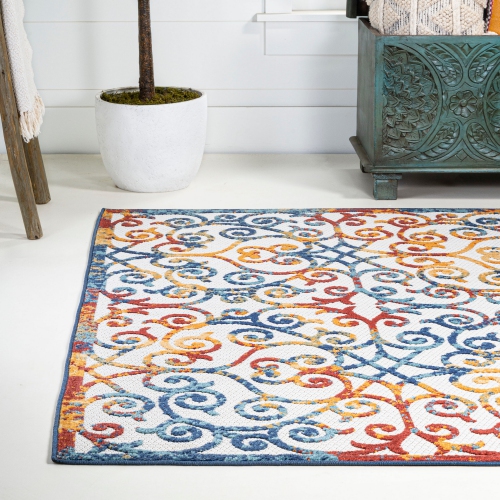 Atrani Scroll Trellis Indoor/Outdoor Area Rug