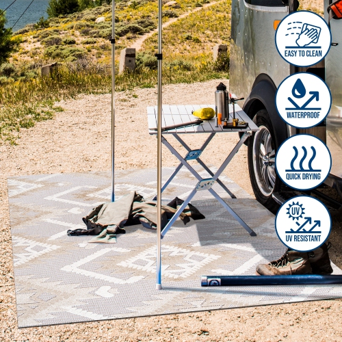 Tapis Sumak à motif de velours neutre et haut et bas, motif de losanges