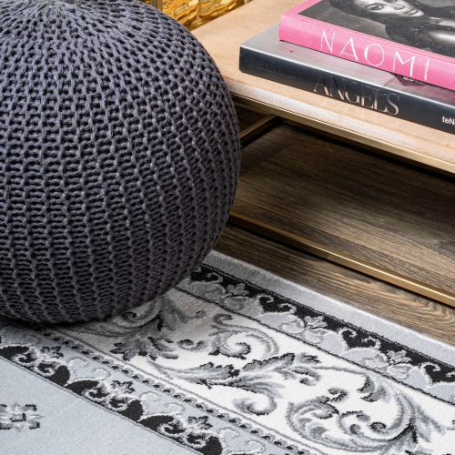 Carpette Acanthus à bordure française