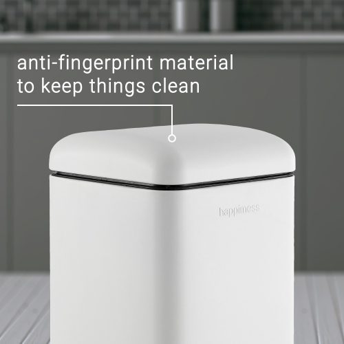 Betty Retro Mini Step-Open Trash Can