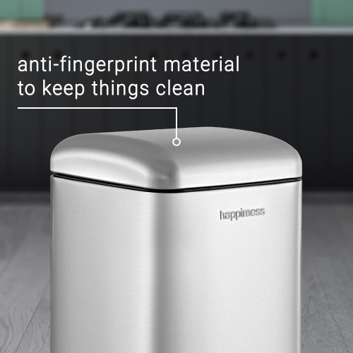 Betty Retro Mini Step-Open Trash Can