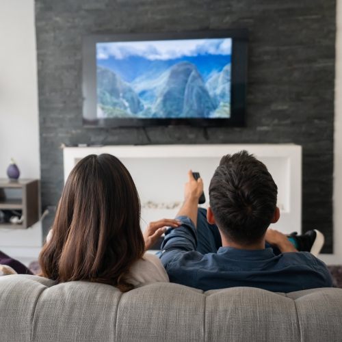 Télécommande universelle ultra mince rechargeable Bluetooth à diffusion en continu de RCA pour 3 appareils - Noir