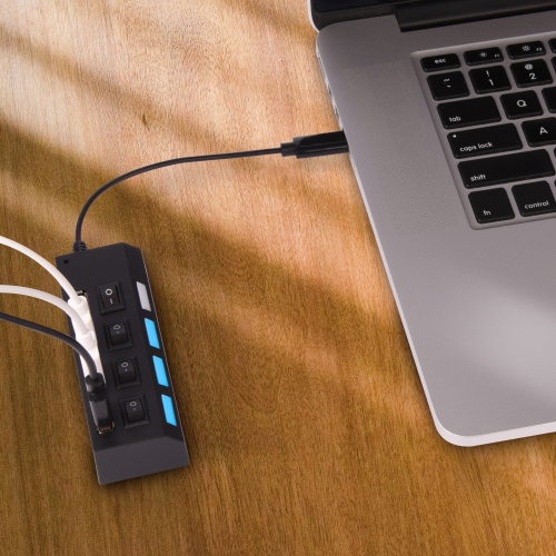 Jensen USB C to 4 Port USB A Hub - Black