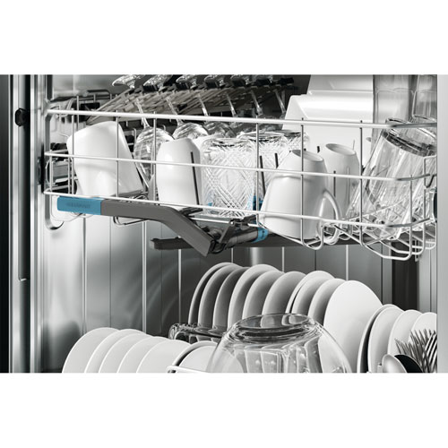 Frigidaire Pro 24" 47dB Built-In Dishwasher with Stainless Steel Tub & Third Rack (PDSH4816AF) - Stainless Steel