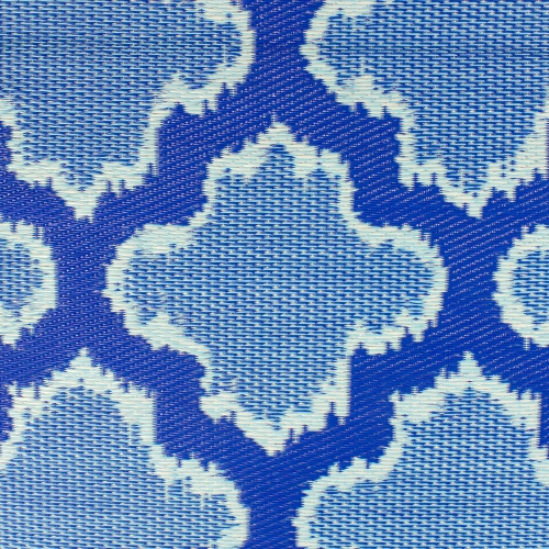 4' x 6' Blue Quatrefoil Rectangular Outdoor Area Rug