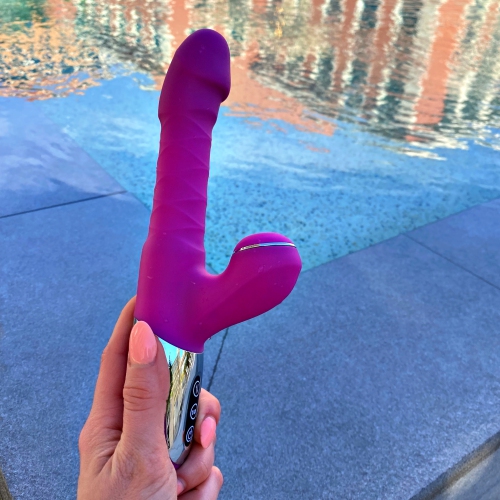 V For Vibes G-spot Dildo, Thrusting & Sucking Vibrator Abundantia - Pink