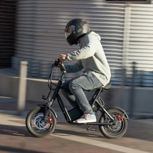 EMOVE RoadRunner V2 Seated Electric Scooter – Dual Motor / 85 km Range / 54 km/h Top Speed