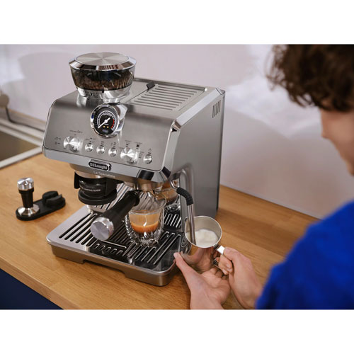 Machine à espresso automatique La Specialista Arte Evo de De'Longhi avec mousseur et moulin à café - Acier inoxydable