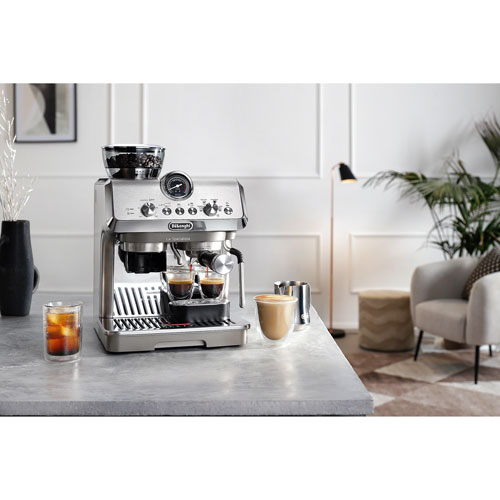 Machine à espresso automatique La Specialista Arte Evo de De'Longhi avec mousseur et moulin à café - Acier inoxydable