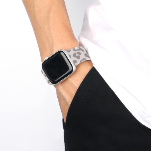 Apple Watch Band 38mm 40mm 41mm for Women Men, Soft Silicone Replacement Strap Sport Band for iWatch Band Series SE/SE 2/9/8/7/6/5/4/3/2/1