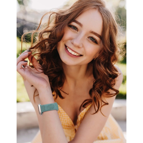 Paquet de 44&nbsp;mm bracelets compatibles avec le bracelet sport 49&nbsp;mm pour femmes en silicone 45&nbsp;mm de 42&nbsp;mm avec fleur de tournesol