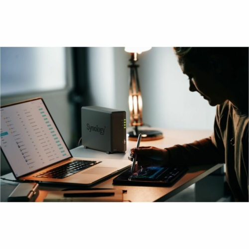 Synology DS124 DiskStation DS124 SAN/NAS Storage System