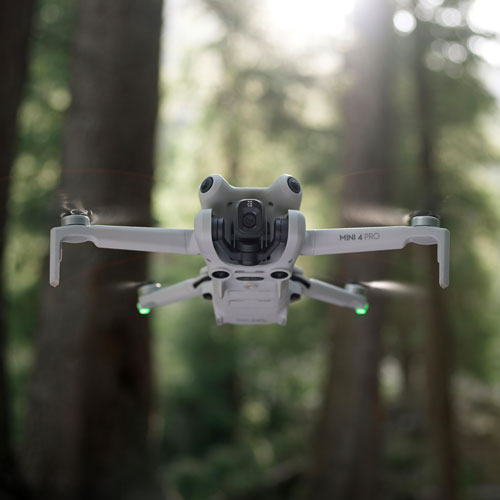 DJI Mini 4 Pro Quadcopter Drone Fly More Combo Plus & Remote Control with Built-in Screen