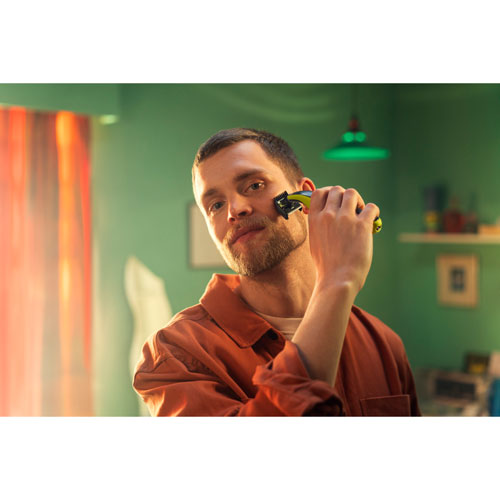 Philips OneBlade 360 Wet & Dry Face Trimmer/Shaver