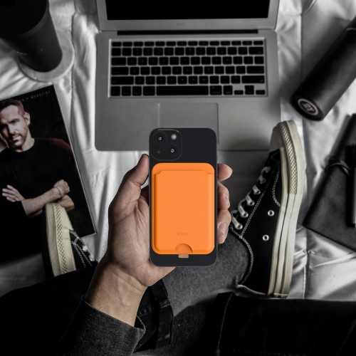 Universal JCPal Cove MagSafe Wallet Stand - Tan