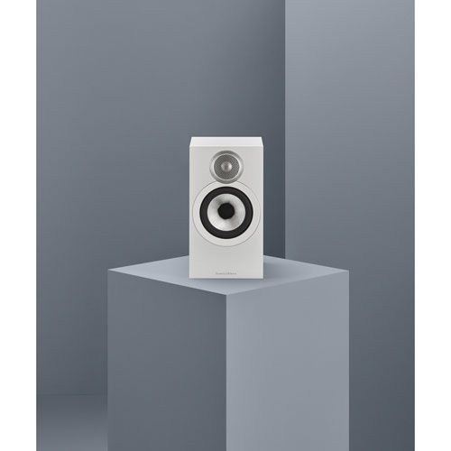 Haut-parleur d'étagère 607 S3 de Bowers & Wilkins - Paire - Blanc