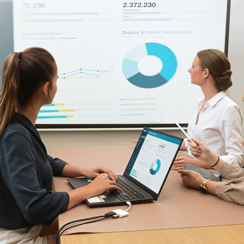 j5create USB-C to 4K HDMI Adapter with Power Delivery - White