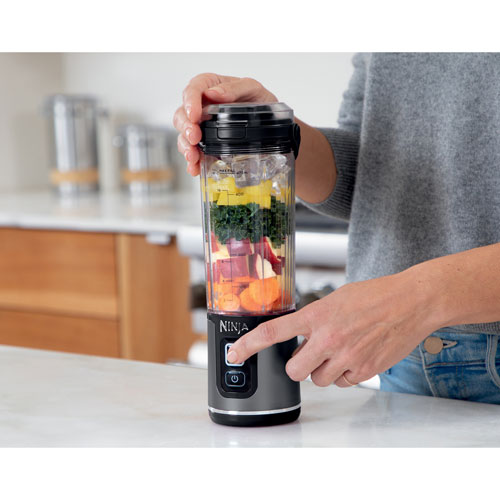 Ninja Blast 18oz 120-Watt Portable Blender - Black