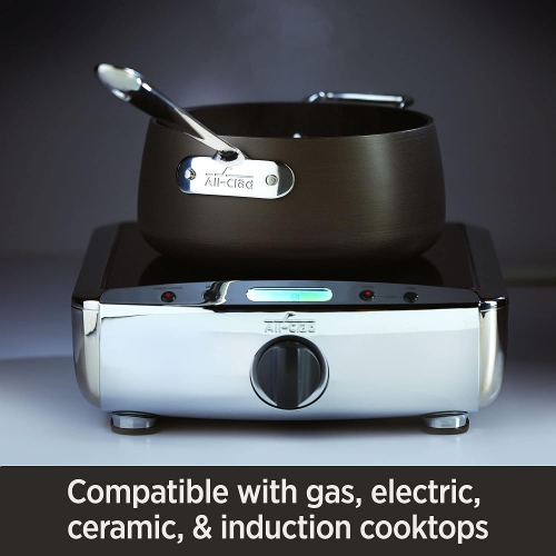 All-Clad Hard Anodized Nonstick Dishwasher Safe PFOA Free 4-Quart Saute w/lid & 10-Inch Fry pan Cookware Set, 3-Piece, Black