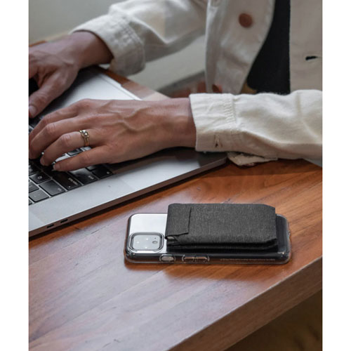 Peak Design Slimlink Universal Magnetic Phone Adapter - Charcoal