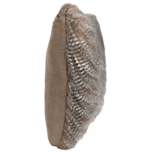 Coussin décoratif rectangulaire pelucheux brun noyer de 20 po