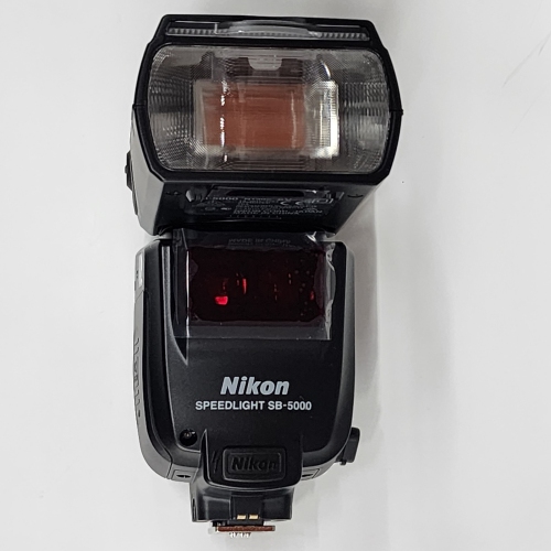 Nikon SB-5000 AF Speedlight 4185 + Flash Bracket + 4x AA Batteries and More