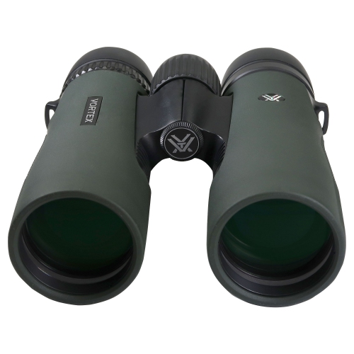 Vortex 8x42 Diamondback HD Binoculars with Cleaning Kit