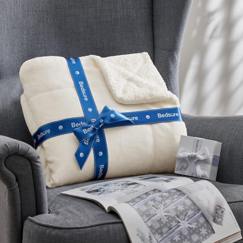 Jeté en molleton de Sherpa Bedsure pour canapé – couvertures épaisses et chaudes, jeté doux et pelucheux pour canapé, crème, 90 x 90 po