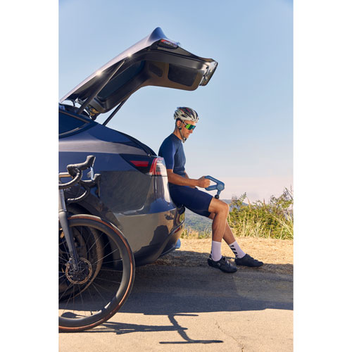 Appareil de massage portatif à percussion Theragun Relief de Therabody - Bleu