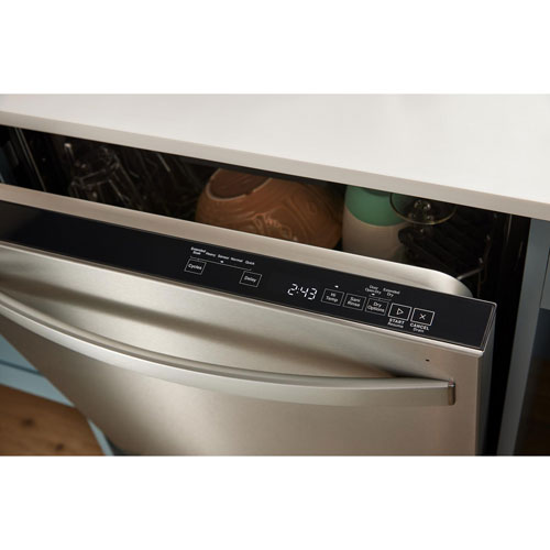 Lave-vaisselle encastrable 24 po 44 dB Whirlpool avec cuve inox et 3e panier - Blanc