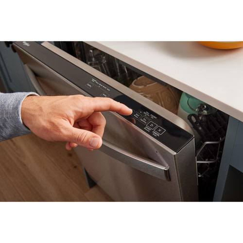 Lave-vaisselle encastrable 24 po 44 dB Whirlpool avec cuve inox et 3e panier - Blanc