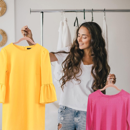 Utopia Home Premium Velvet Hangers 50 Pack - Non-Slip Clothes Pink Suit with 360 Degree Rotatable Hook Heavy Duty Coat