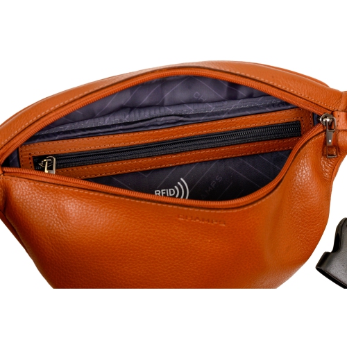 CHAMPS Onyx Collection Leather Waistpack