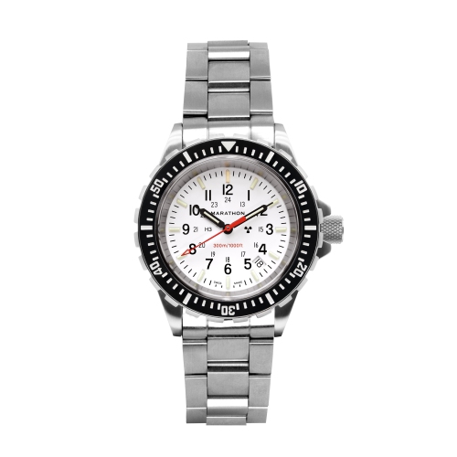 MARATHON - Arctic Edition Grand Diver's Quartz avec bracelet en acier inoxydable avec le Marthon Clasp 41&nbsp;mm